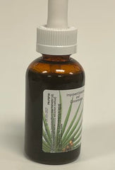 KERATIN RESEARCH Pure oil being poured into a glass for easy mixing.