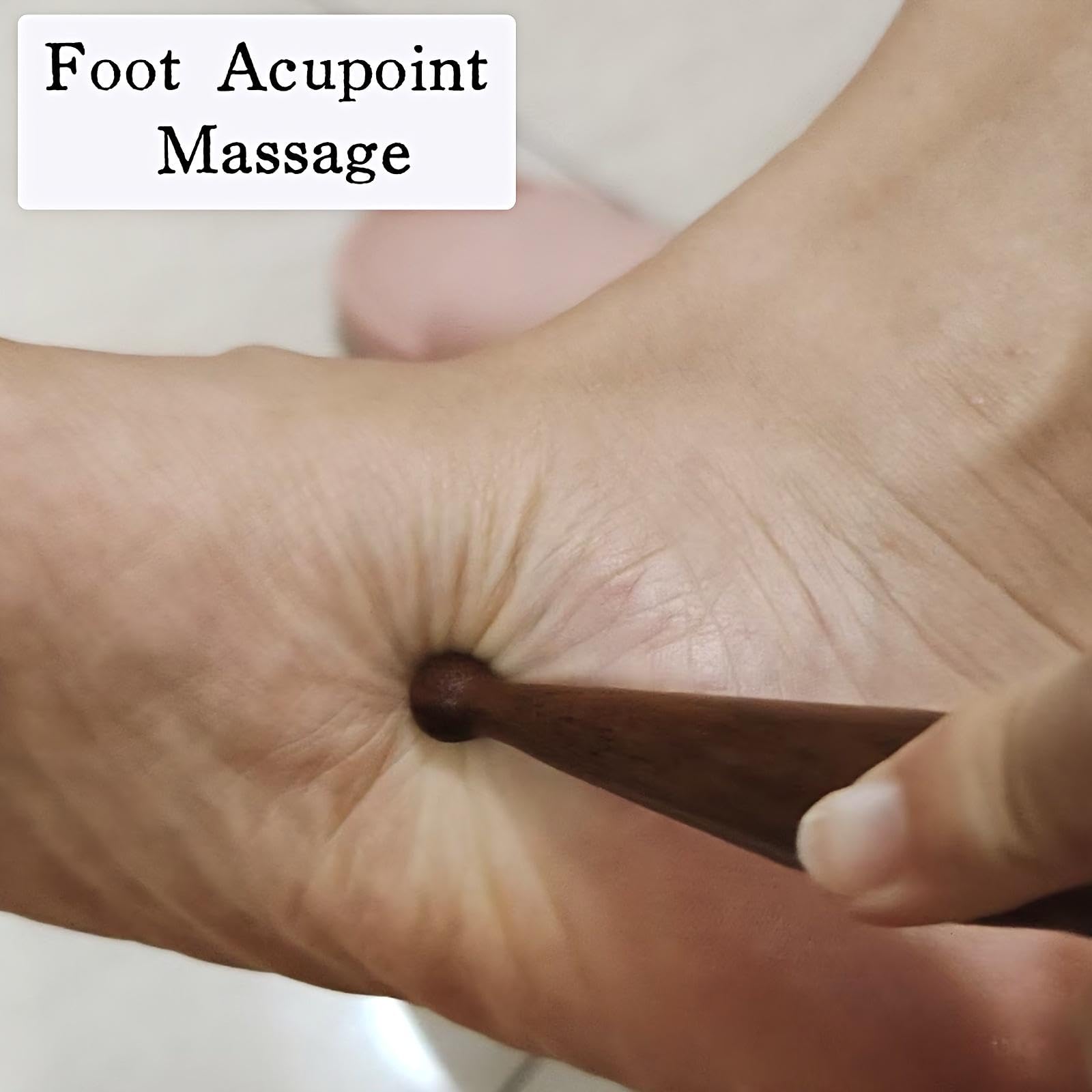 KINTEGOOD sandalwood acupoint pen is compact and travel-friendly for on-the-go use.