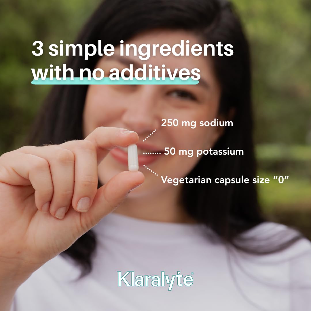 Klaralyte capsule close-up showing vegetarian capsule and clean ingredients