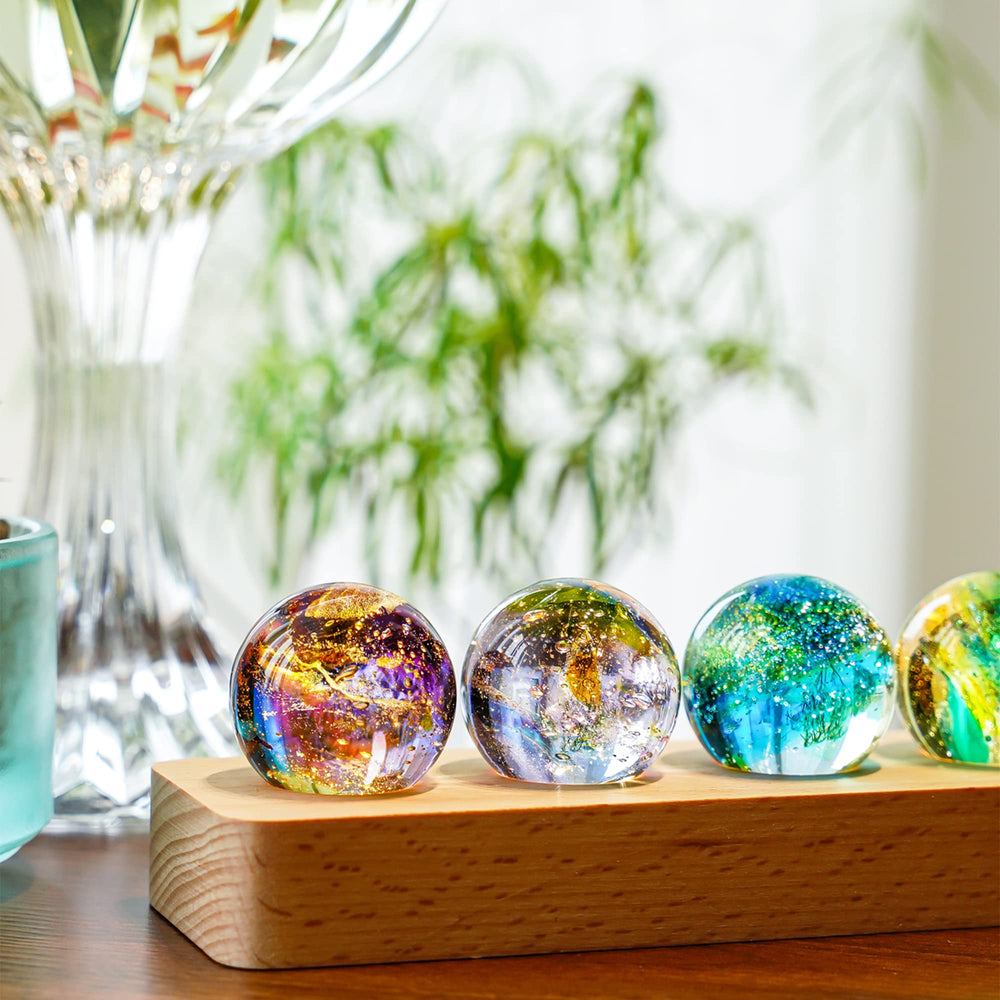 KRISININE gift-ready packaging ideal for holidays and occasions.