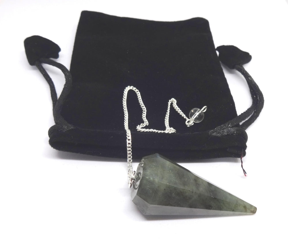 L Pedra & Crystal labrodolite crystal focus for precise pendulum readings.
