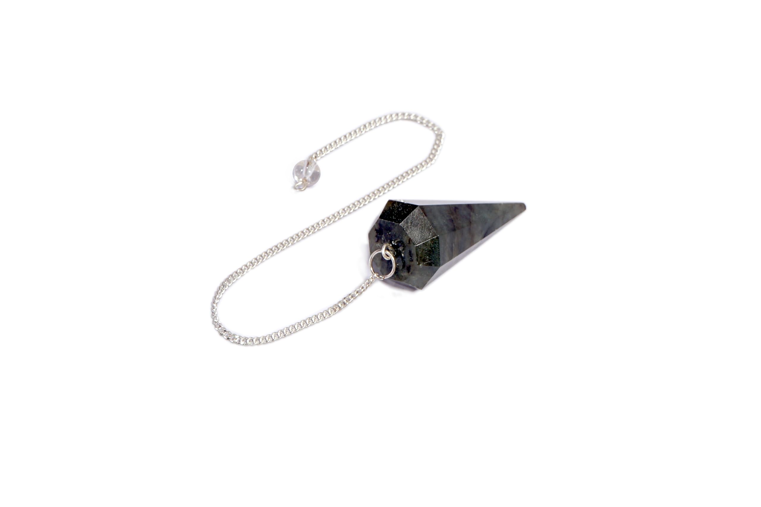 L Pedra & Crystal pendulum chain and crystal pendant ready for daily rituals.