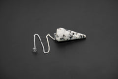 L Pedra & Crystal quartz crystal pendulum with faceted point for clarity