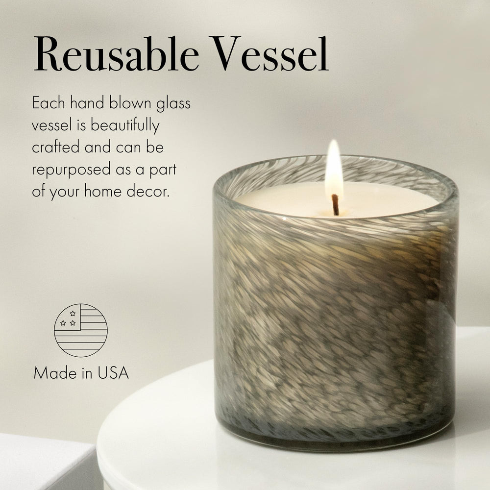LAFCO New York Signature Candle Paradiso Fig elevates home mood through scent and refined design.