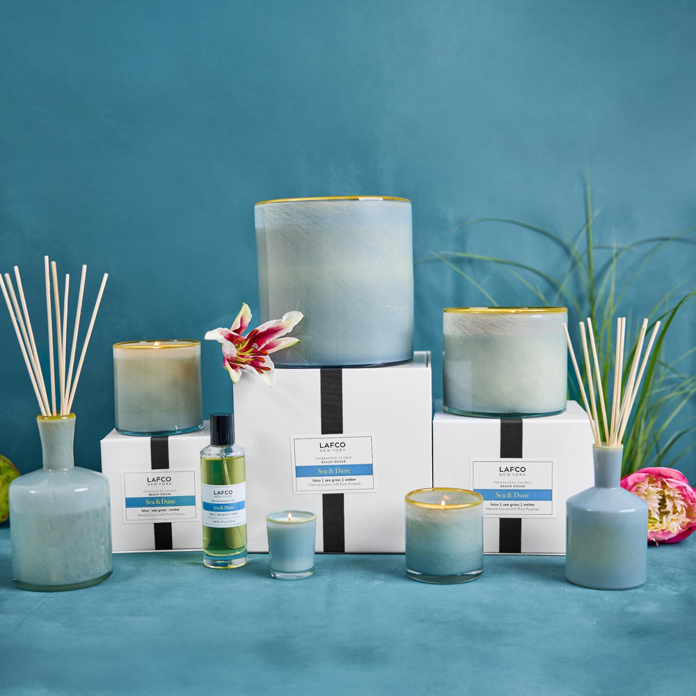 LAFCO New York Signature Sea & Dune beach-house mood in a stylish centerpiece.
