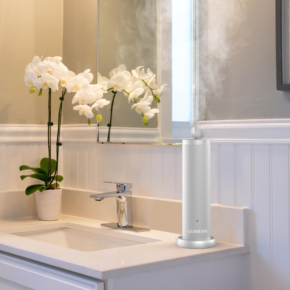 LEAMERR ambient LED lighting complements evenings with fragrance.