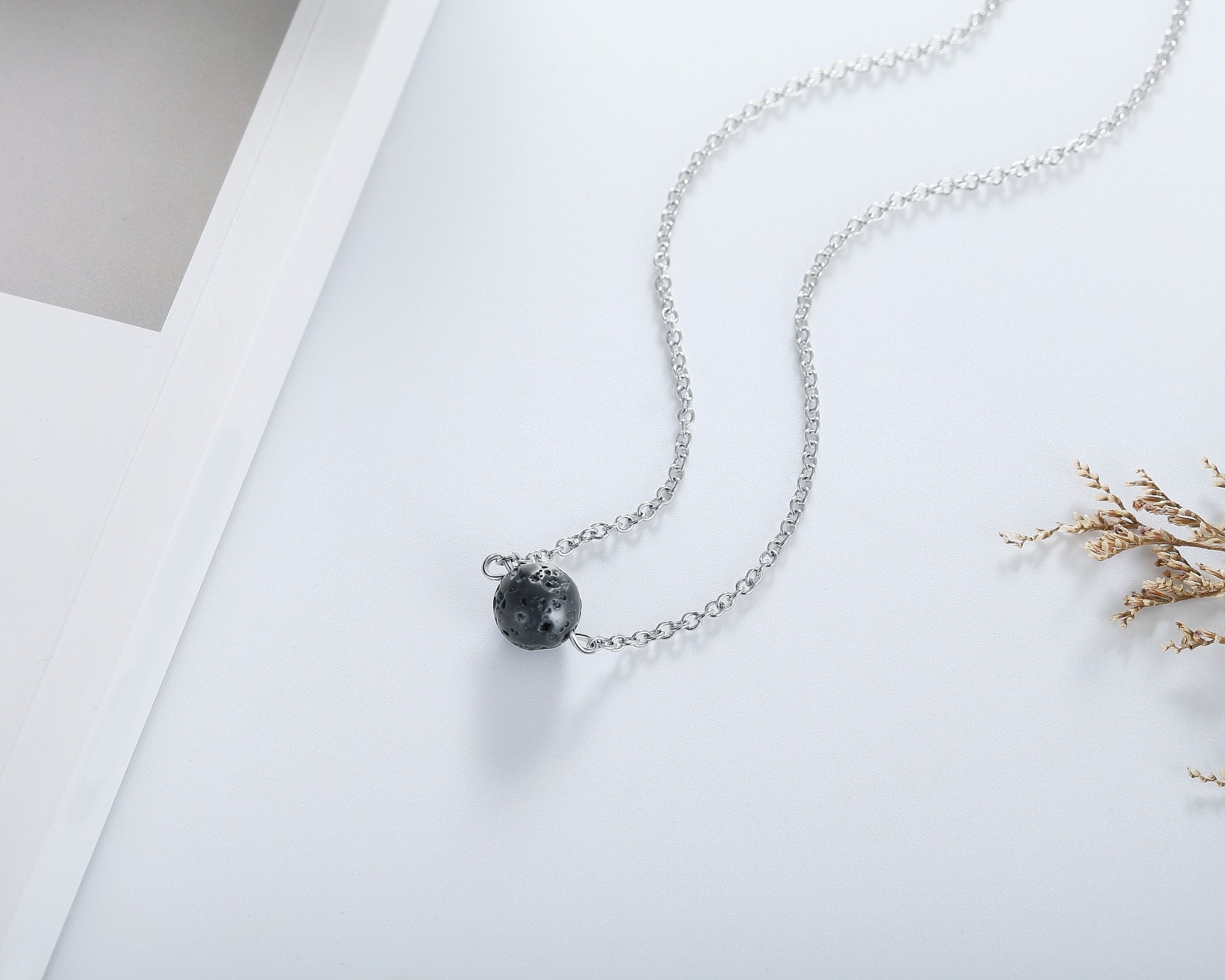 Lenoup wearable aroma necklace demonstrates portable aromatherapy for daily activities.