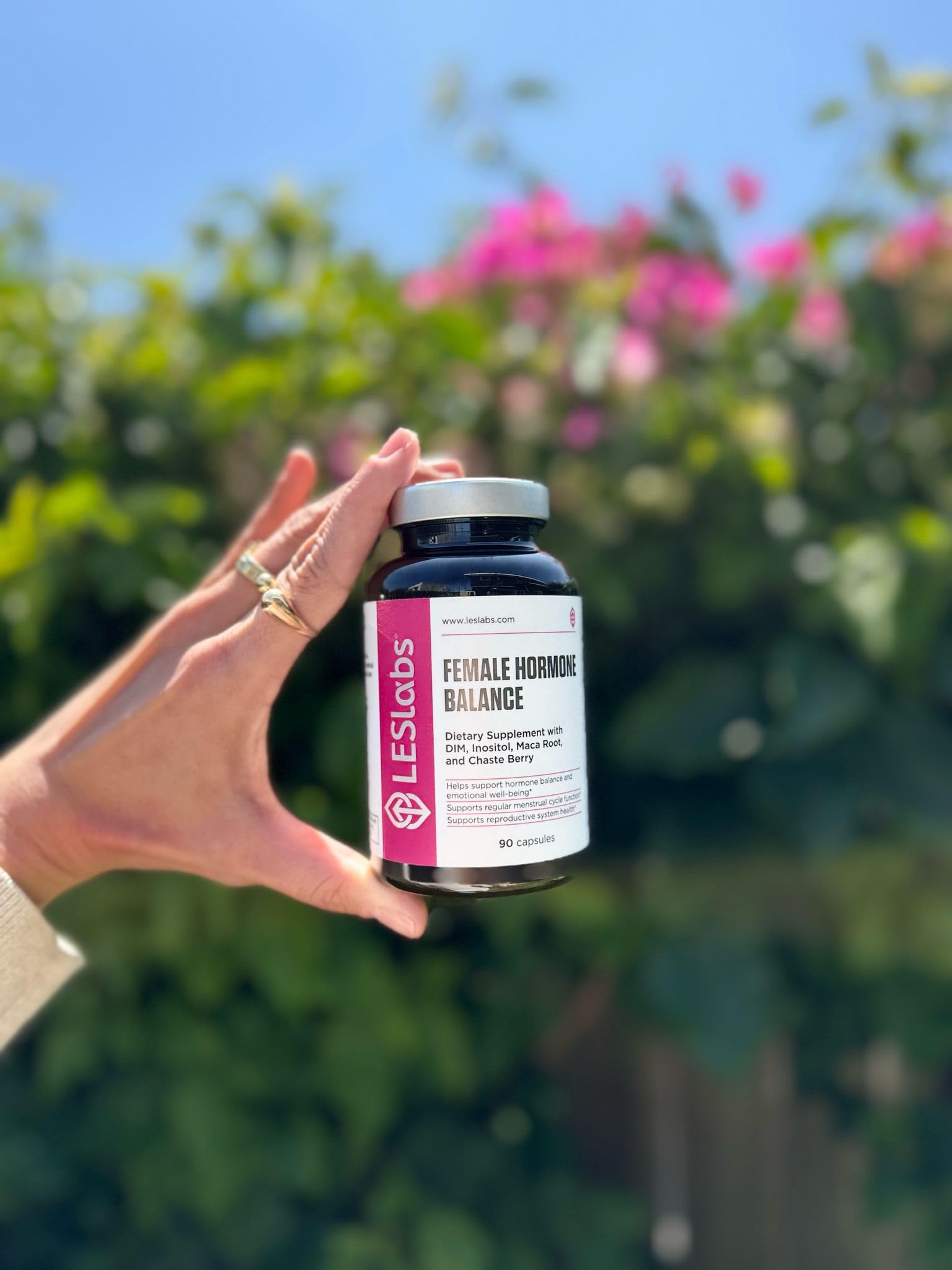LES Labs bottle label highlights non-GMO quality for peace of mind