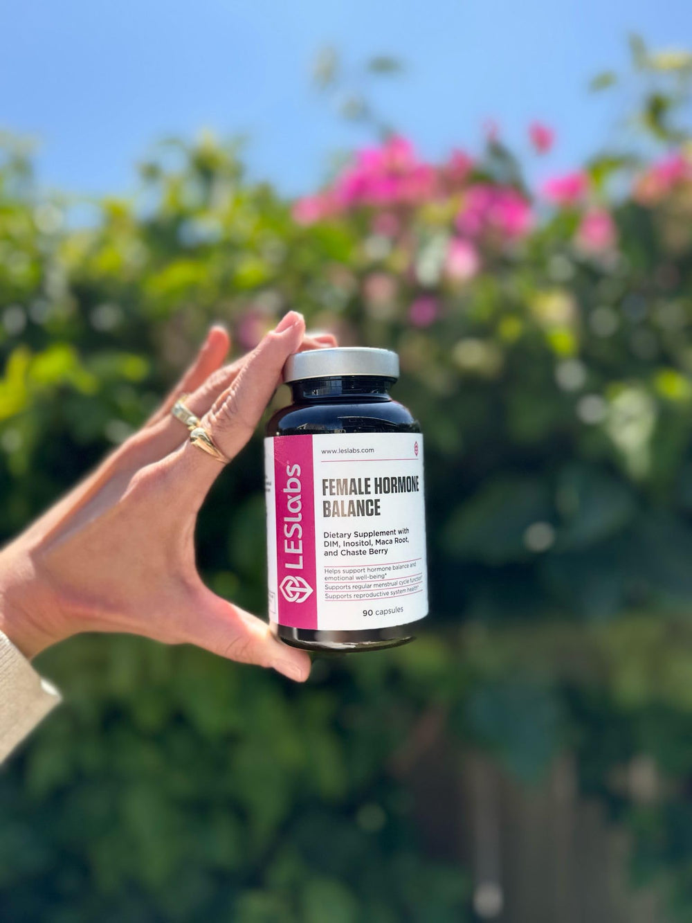 LES Labs bottle label highlights non-GMO quality for peace of mind