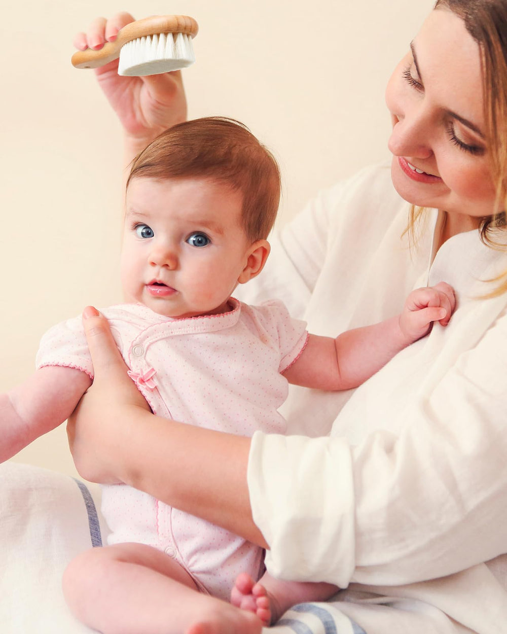 Lictin baby hair brush suitable for newborn care routines