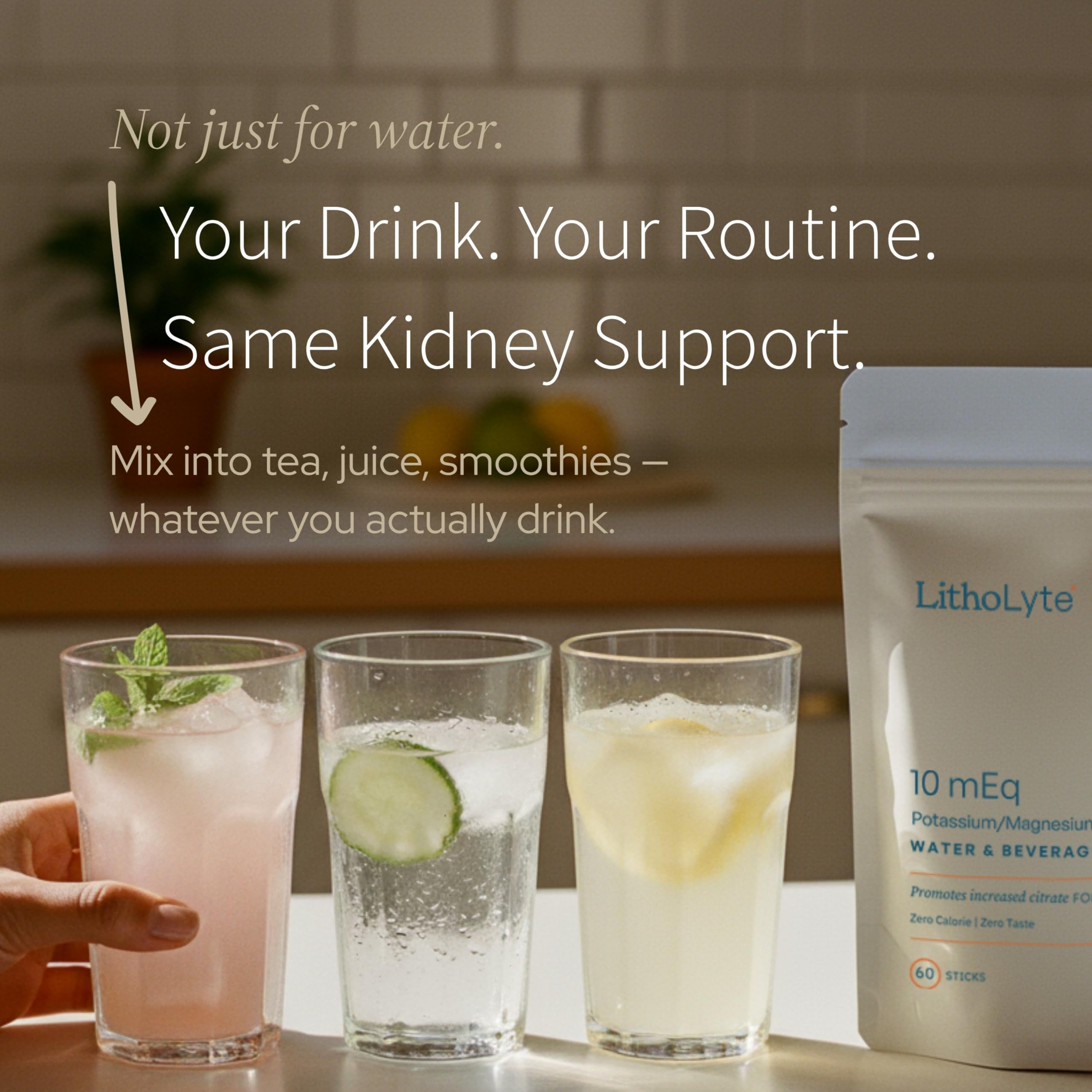 Close-up of LithoLyte dissolving into a clear beverage.