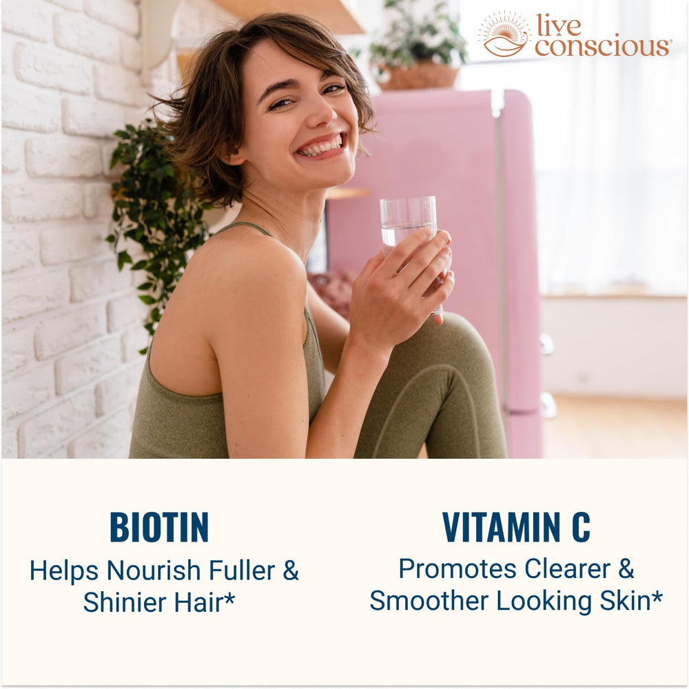 Live Conscious Beyond Collagen in a glass of water showing mix texture.