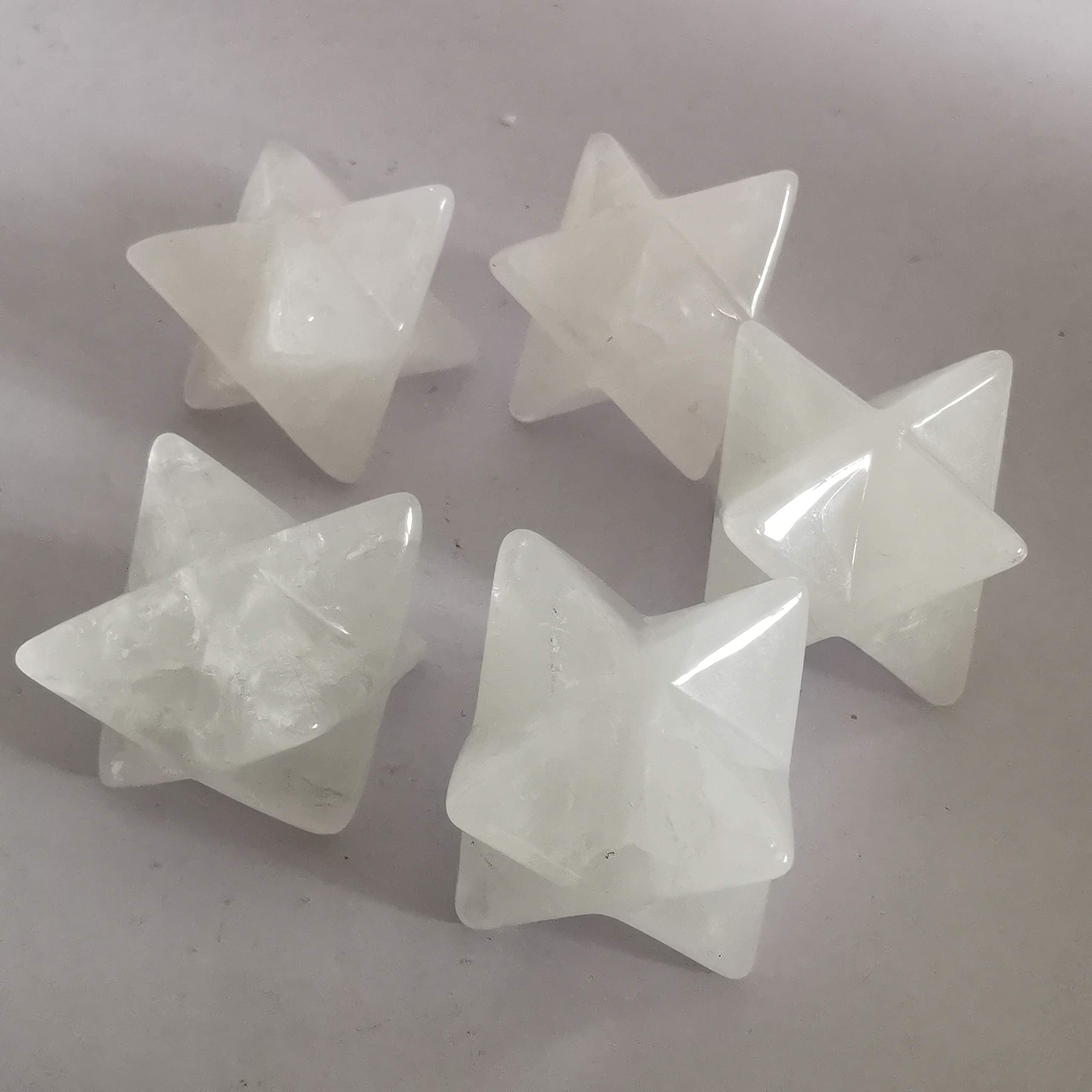 Loveliome detailed quartz carving emphasizes elegance and fragile artistry in display