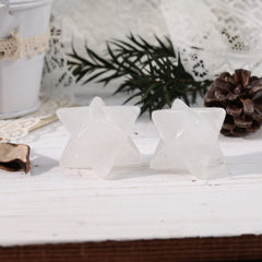 Loveliome handheld meditation crystal supports concentration and calm during rituals