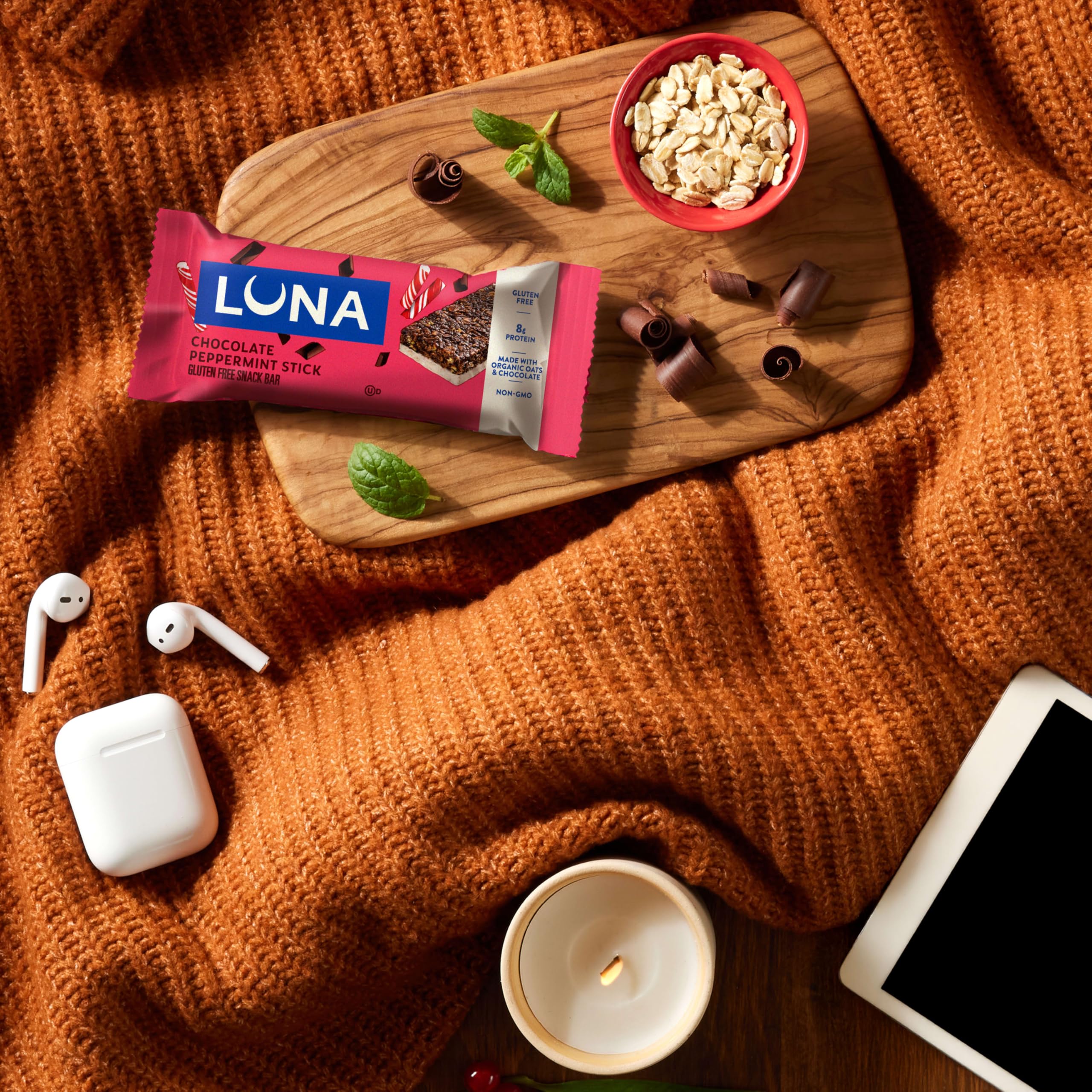 Kosher-certified Luna Bar signals inclusive snack choice.