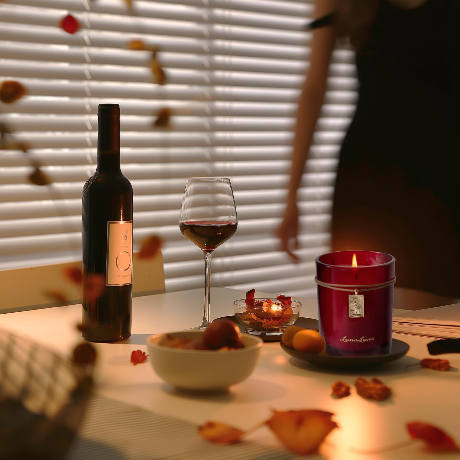 LunaLoved Empress saffron clove raspberry — spicy-sweet blend for cozy evenings
