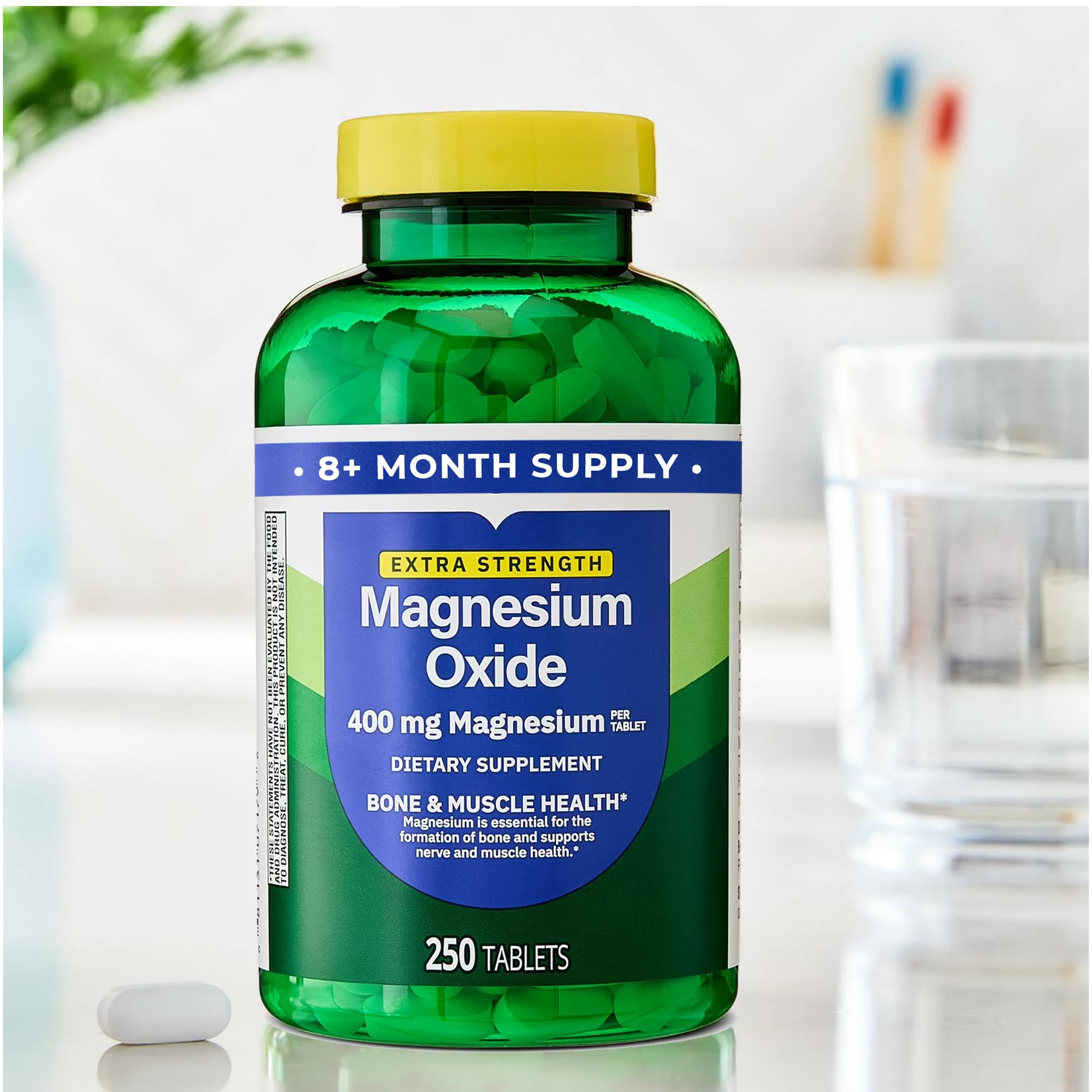 Magnesium oxide 400mg tablet label detailing ingredients.