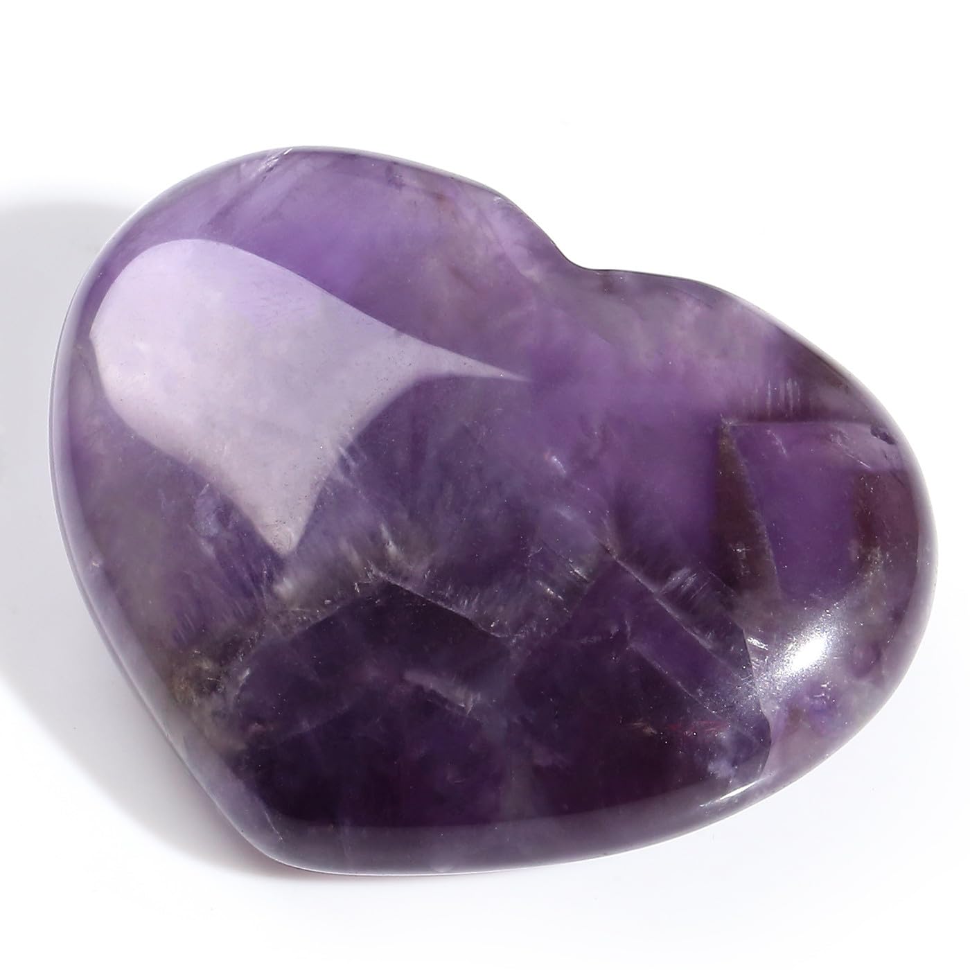 MAIBAOTA amethyst heart crystal closeup showing natural color and energy for mindfulness.