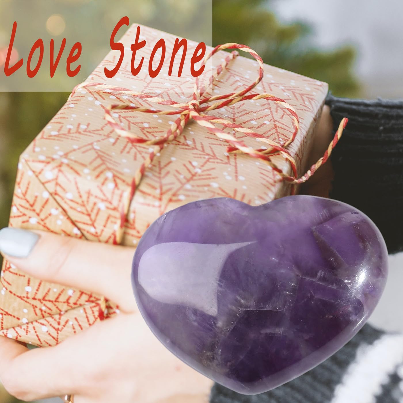 MAIBAOTA amethyst heart crystal display piece suitable for desks and shelves.
