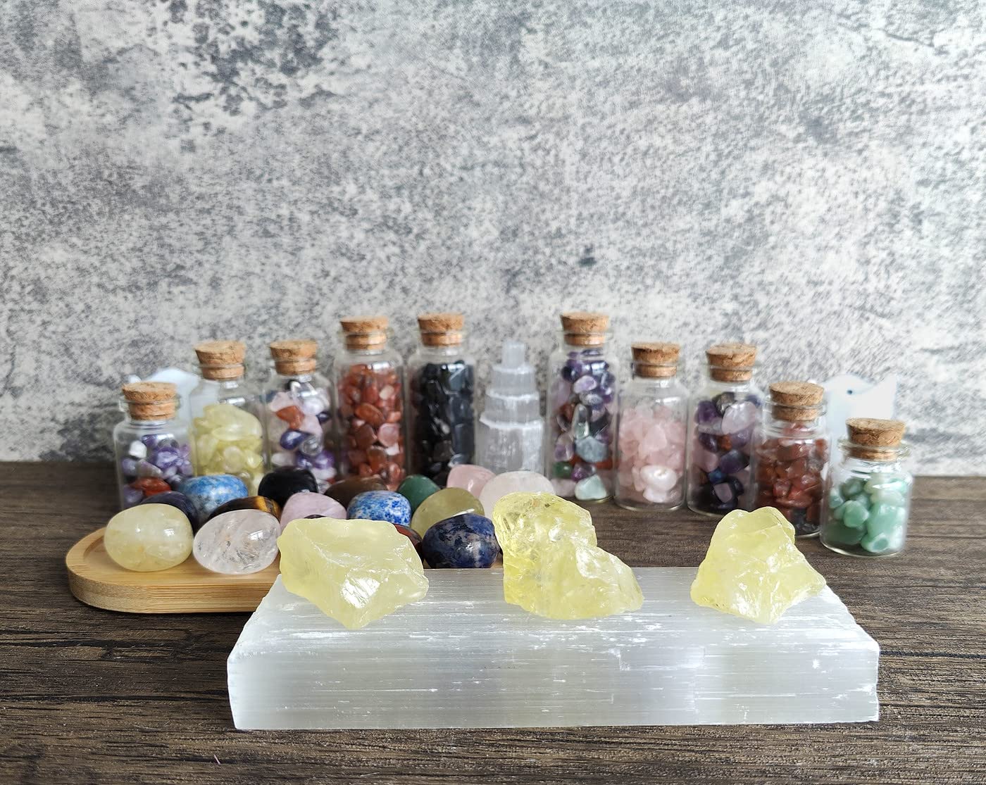 MAIBAOTA citrine crystal grid design sample with warm glow