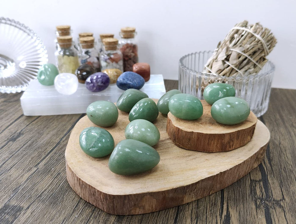 MAIBAOTA green aventurine crystal gemstone jewelry material supports DIY craft ideas.