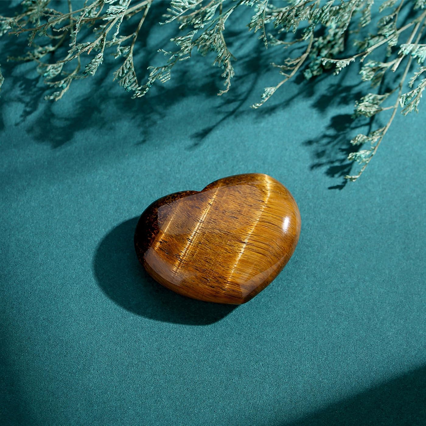 Maibaota natural tiger eye heart stone supports focus and grounding
