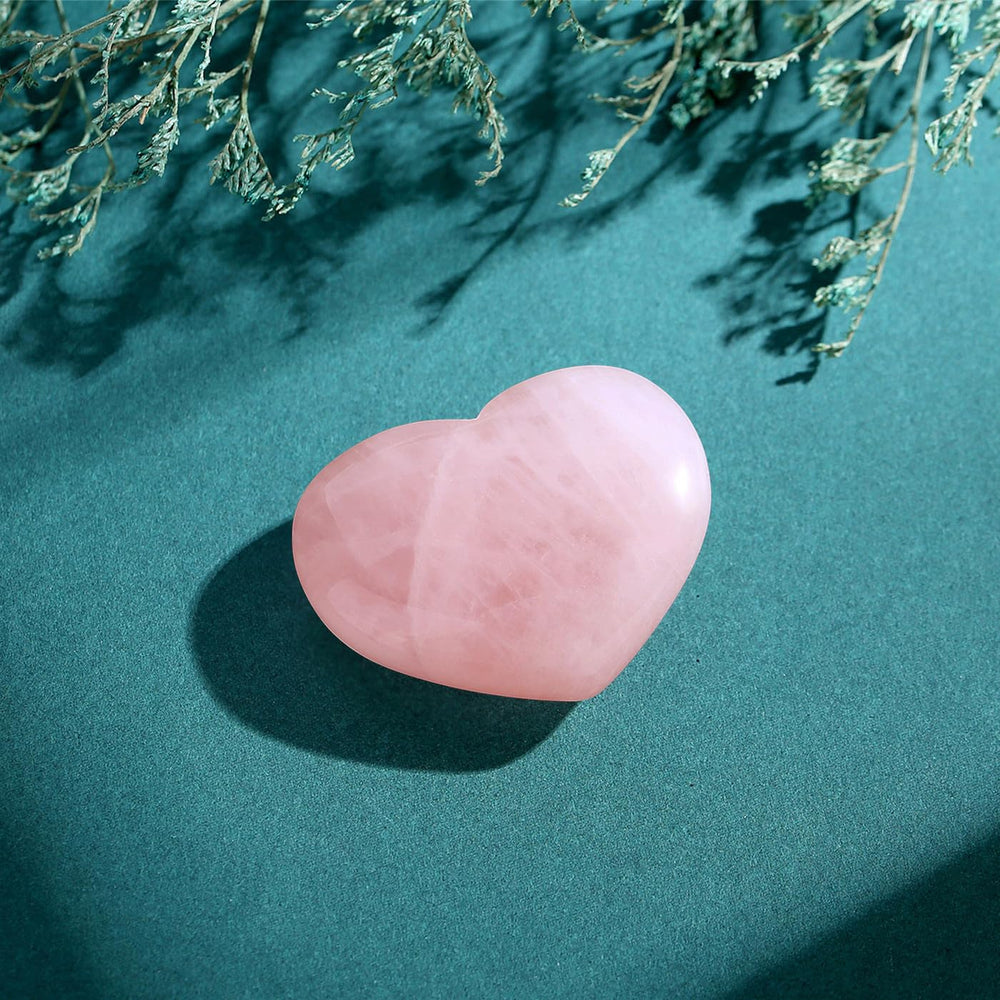 MAIBAOTA rose quartz heart in velvet bag, ready for gifting