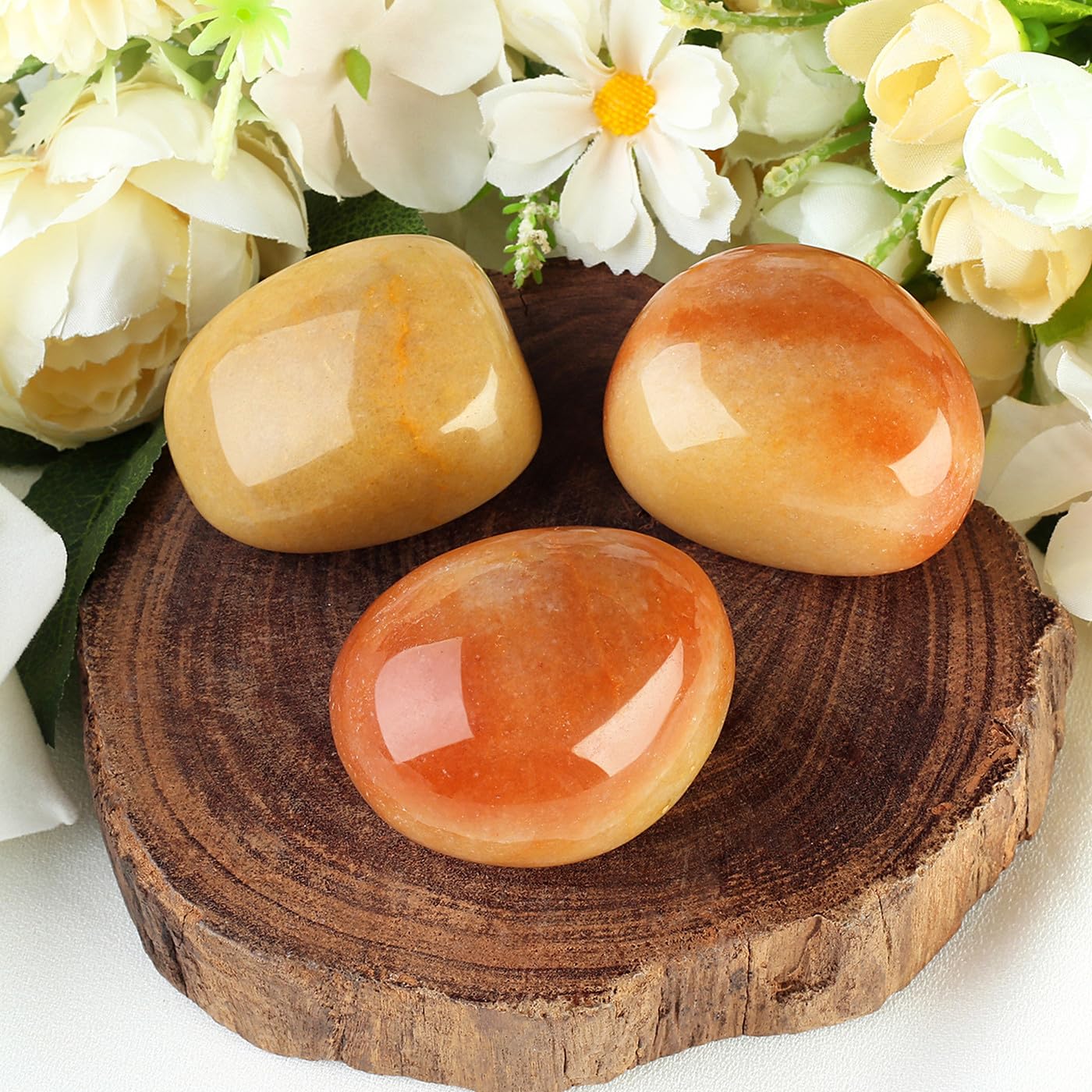 Maibaota Topaz chakra balancing stone enhances clarity and inner peace