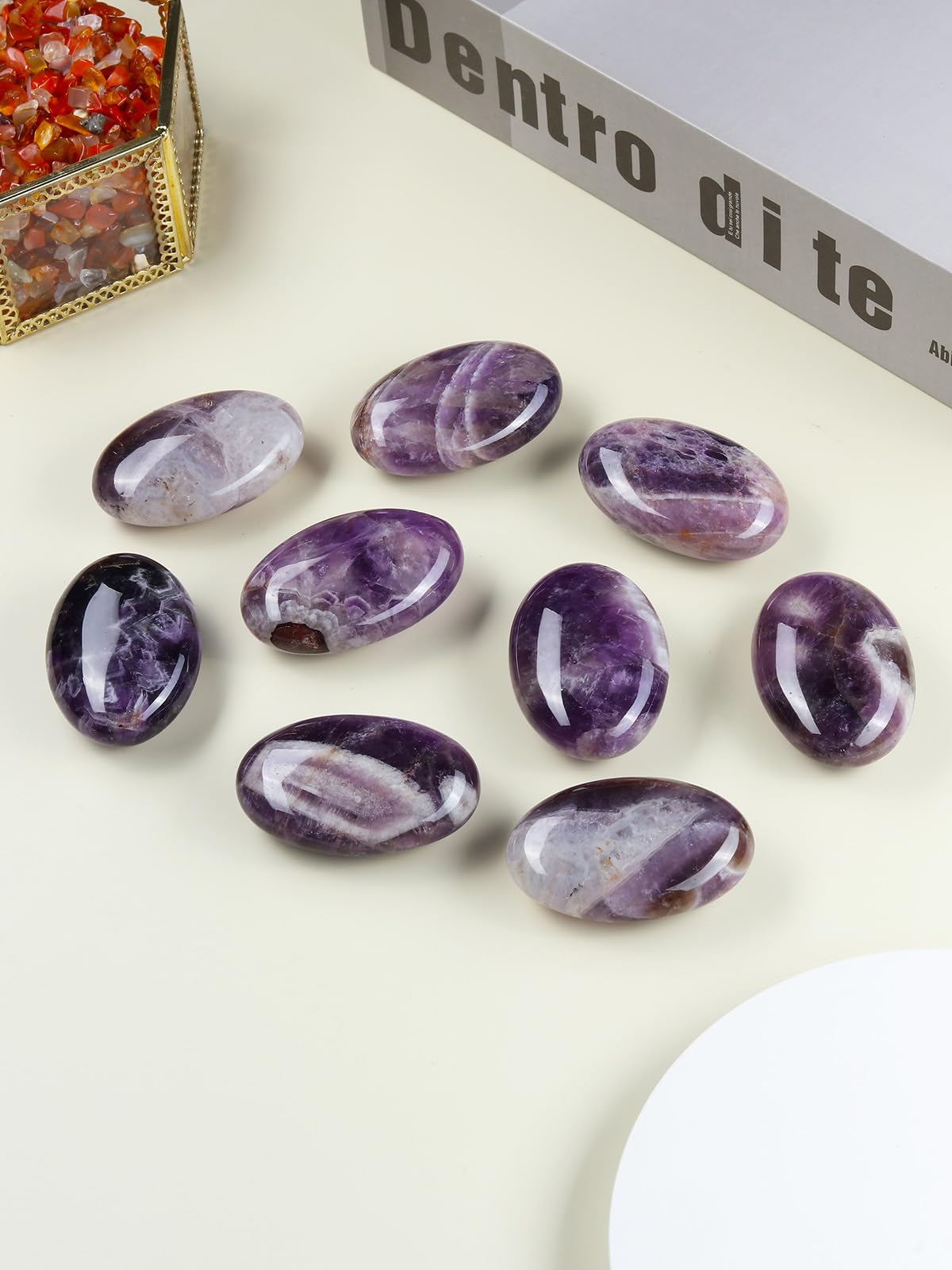 MANIFO crystal gemstone suited for meditation and inner balance.