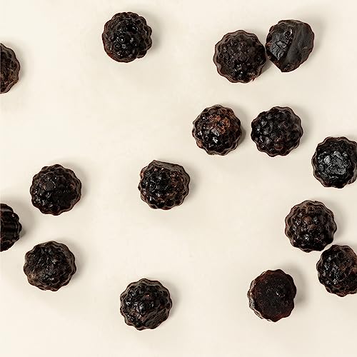 MaryRuth's Immunity Gummies elderberry-plant imagery conveys natural wellness