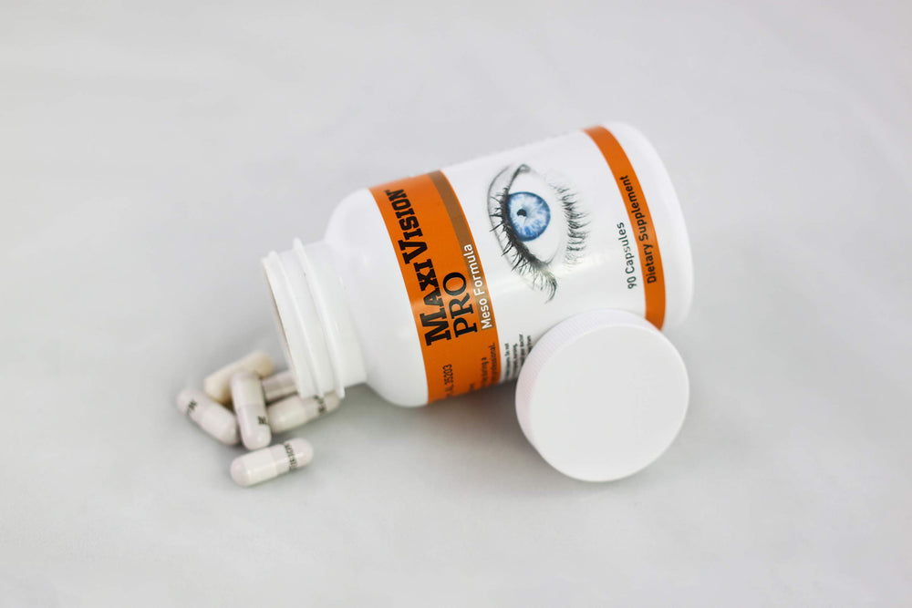 MaxiVision PRO Meso Formula label detail highlighting mesozeaxanthin, lutein, zeaxanthin for macular support.