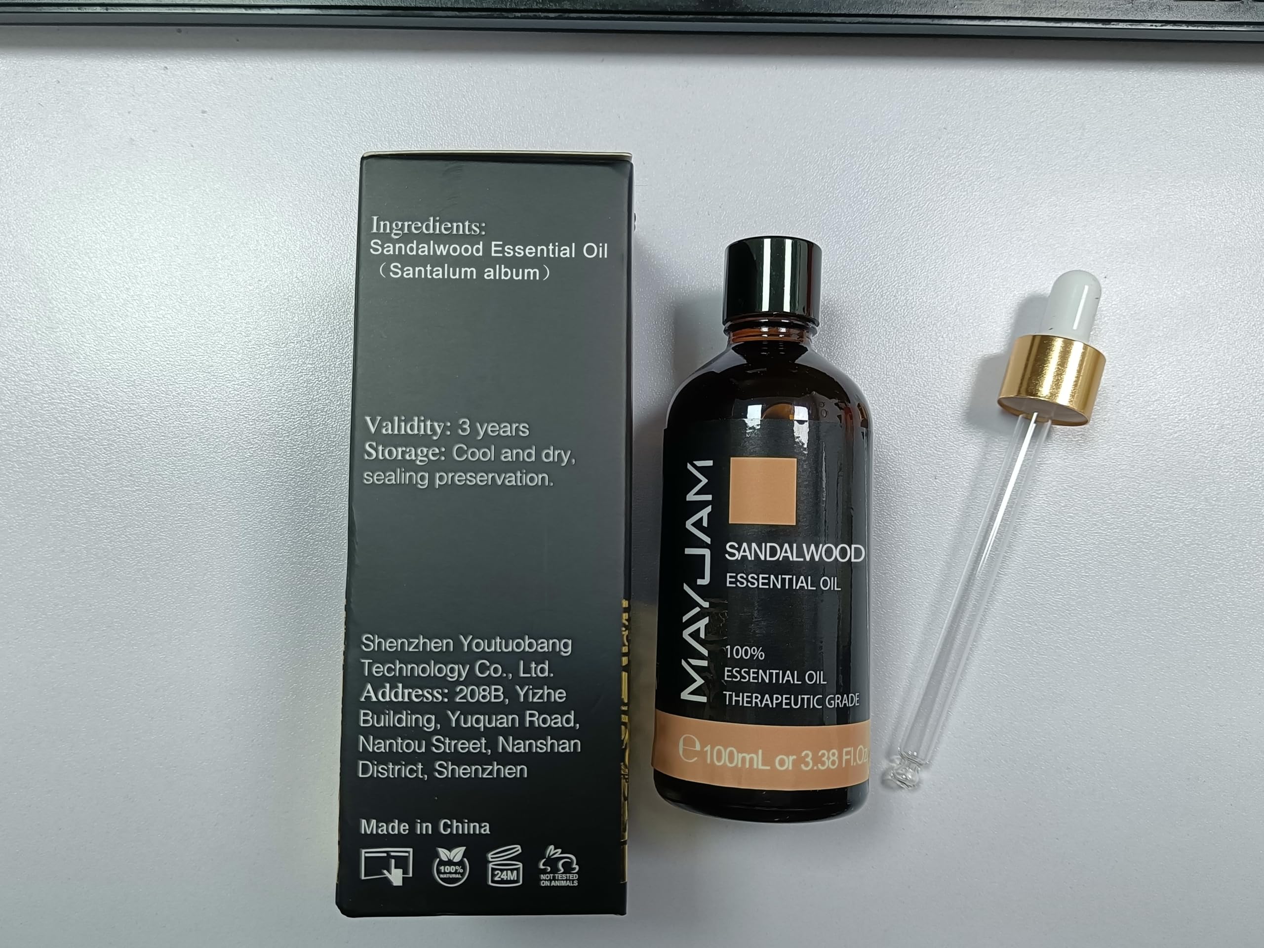Ambient steam from a MAYJAM sandalwood diffuser releasing scent