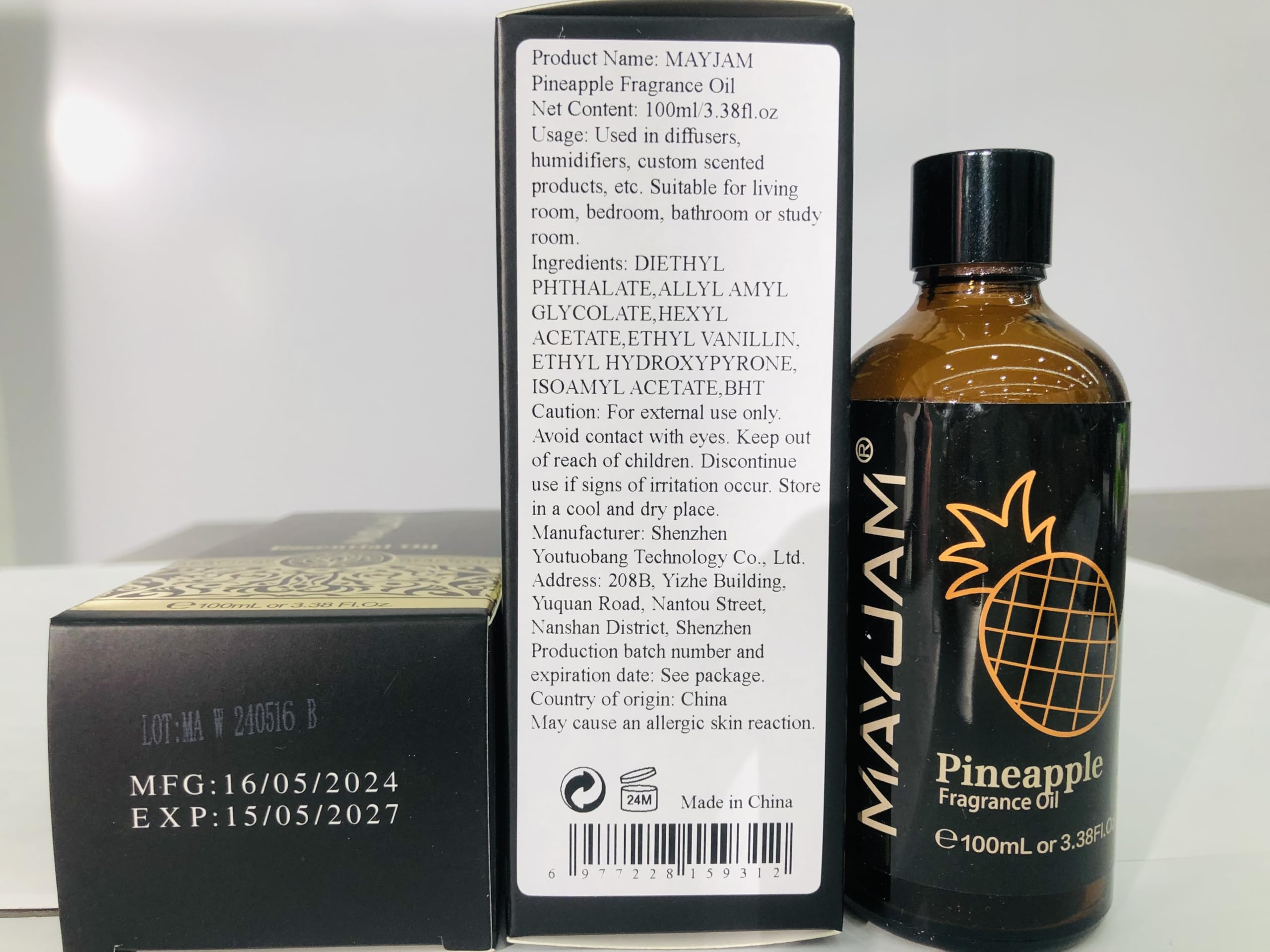 100ml bottle provides long-lasting fragrance for diffusers.