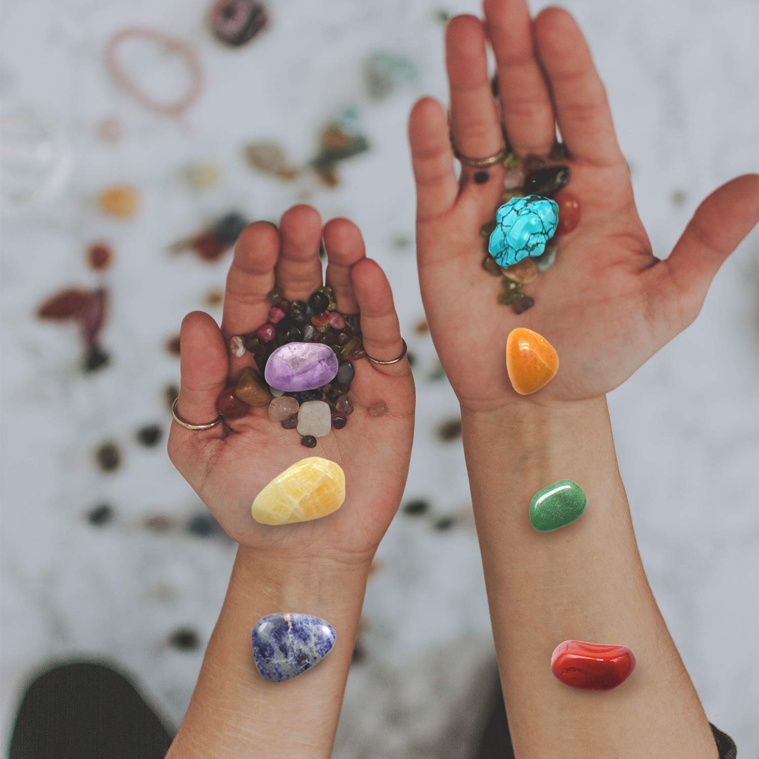 MECKA chakra stones green aventurine for renewal and vitality.