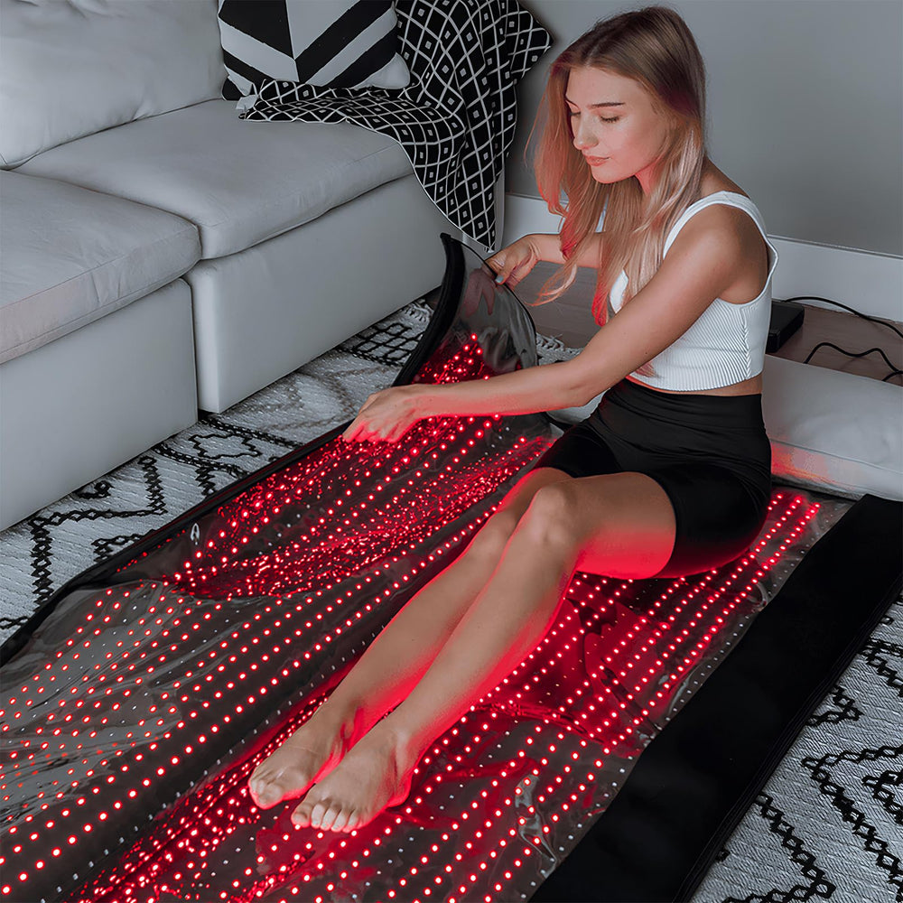 MEGELIN therapy bag on floor demonstrates easy home setup.