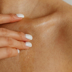 Melony ingredients-soy-shea-jojoba close-up highlights nourishing skin care.