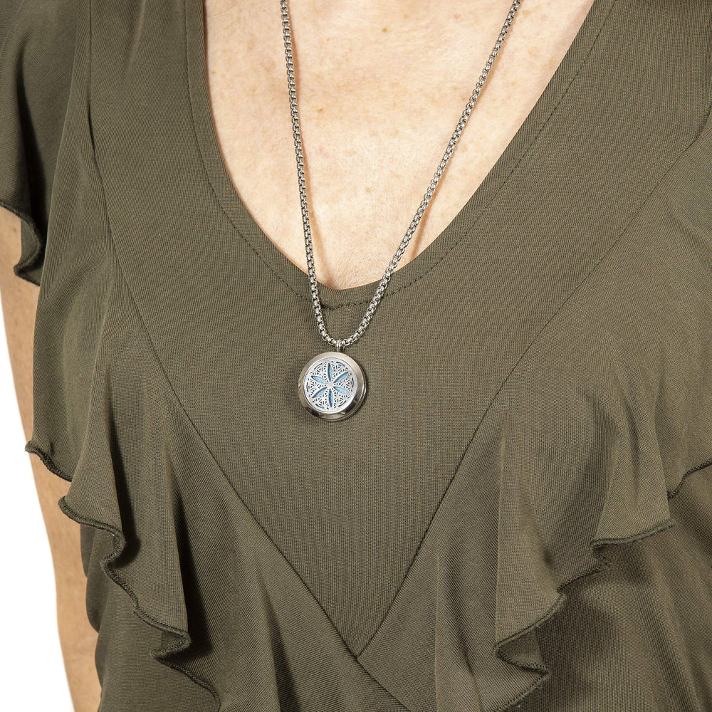 mEssentials on-the-go aromatherapy using diffuser necklace