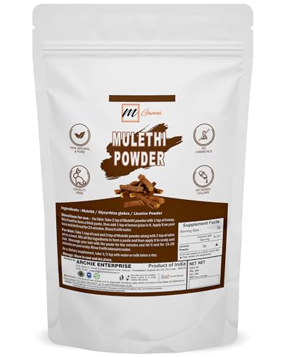 mGanna mulethi powder texture close-up highlighting a fine aromatic powder for cosmetics.