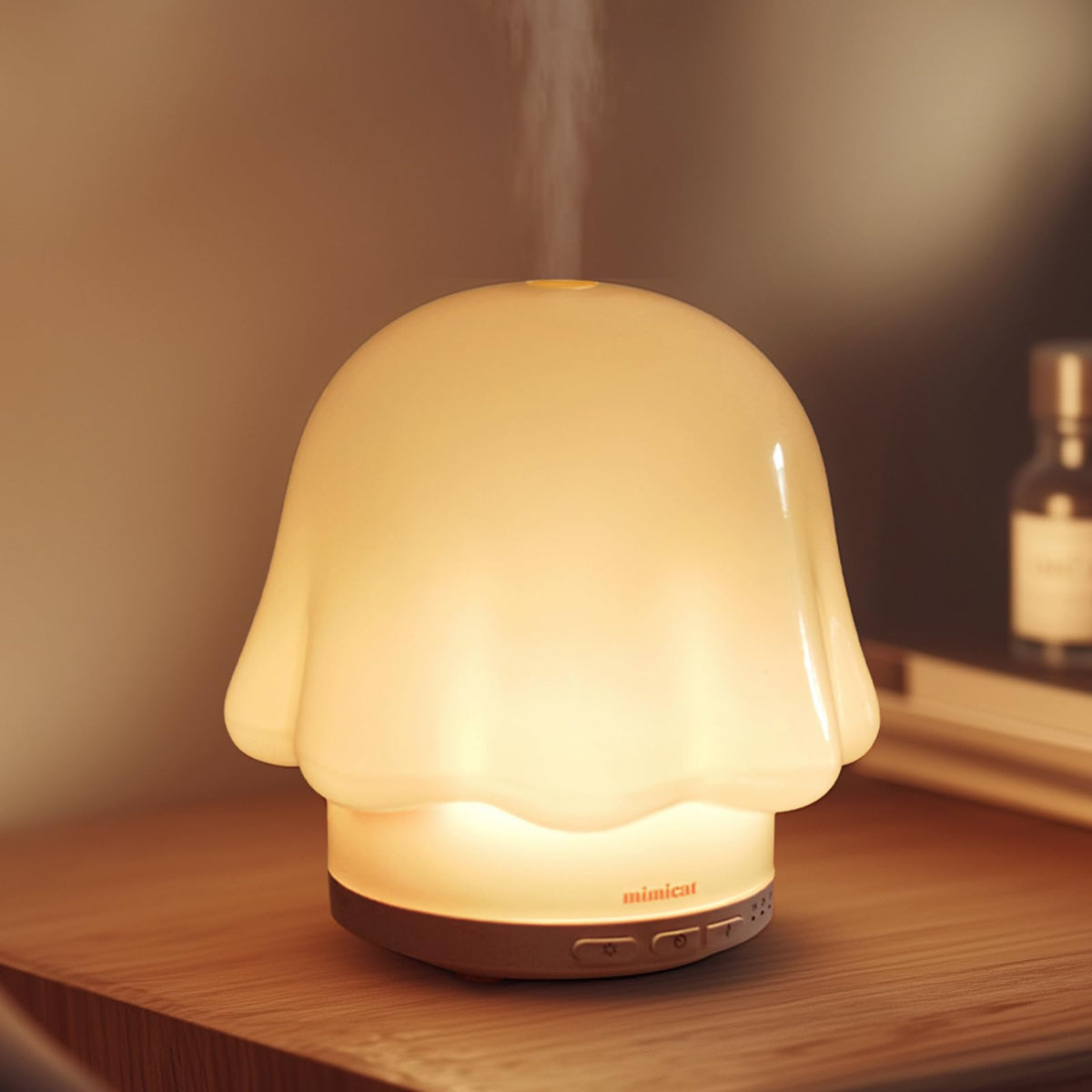mimicat diffuser cream-white glass top close-up for elegant, calm spaces