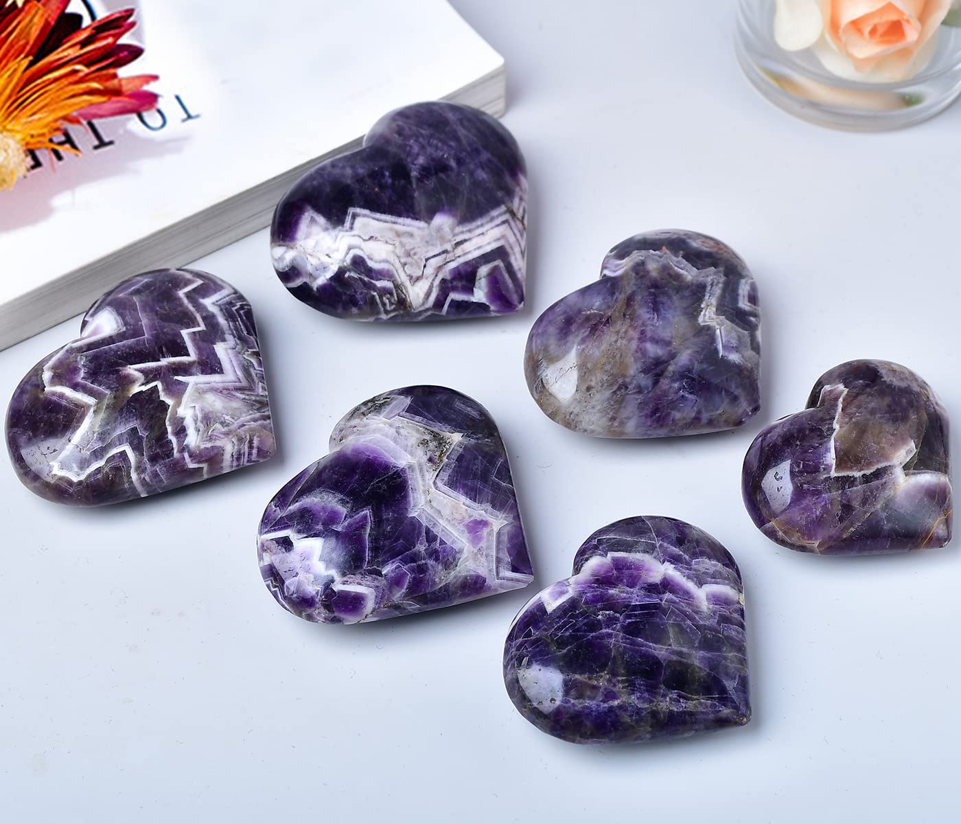 MOGEMT Dream Amethyst heart palm stone gift-ready; ideal for thoughtful presents.
