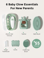 Momcozy Glow bath brush provides soft cleansing during bath time.