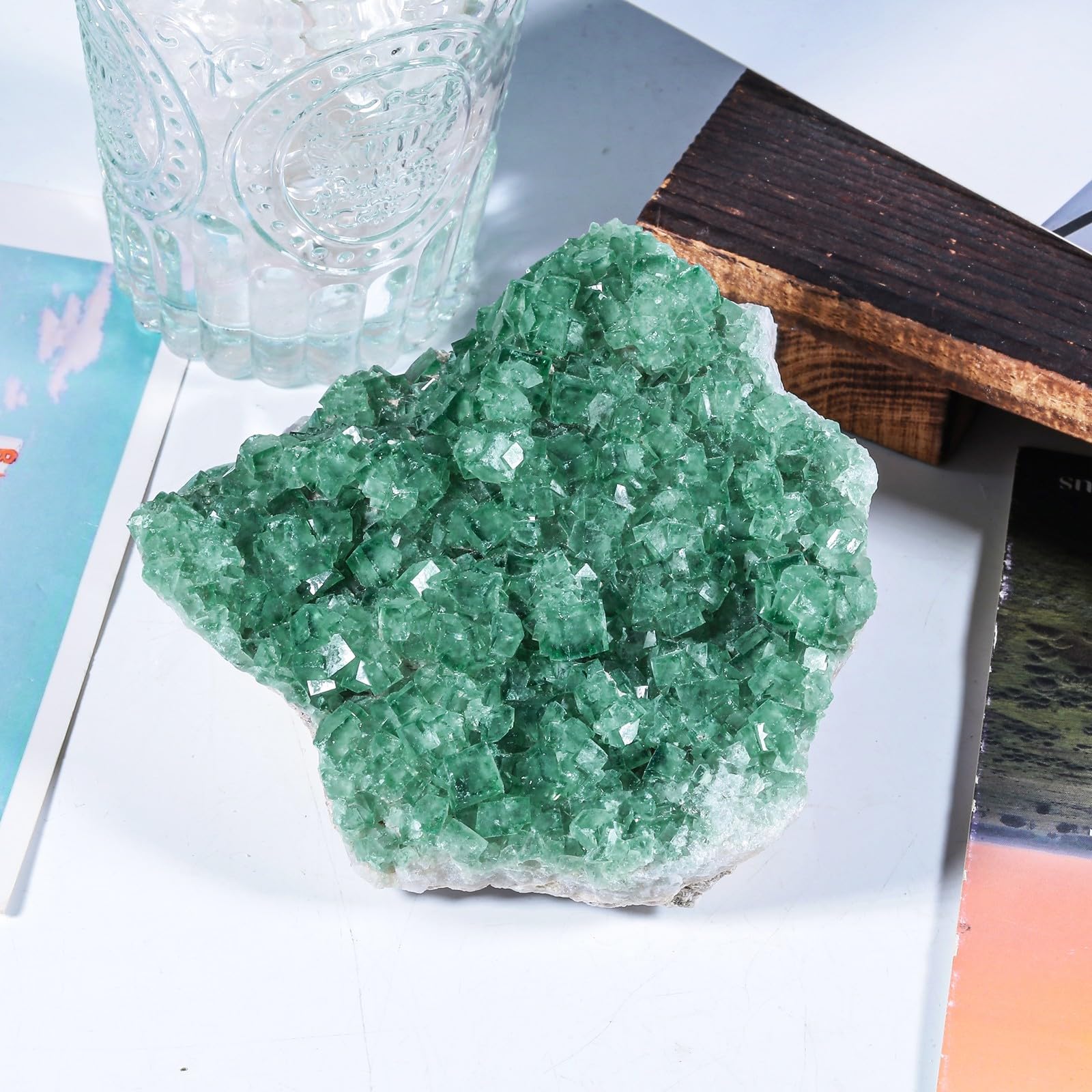 Mookaitedecor fluorite geode specimen ready for meditation and Reiki sessions