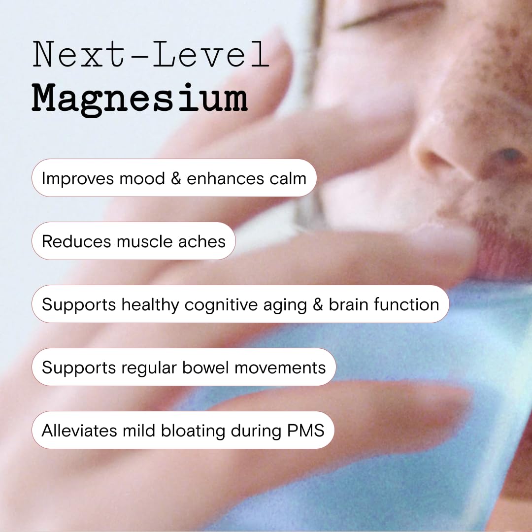 Moon Juice Magnesi-Om dissolving stick in water