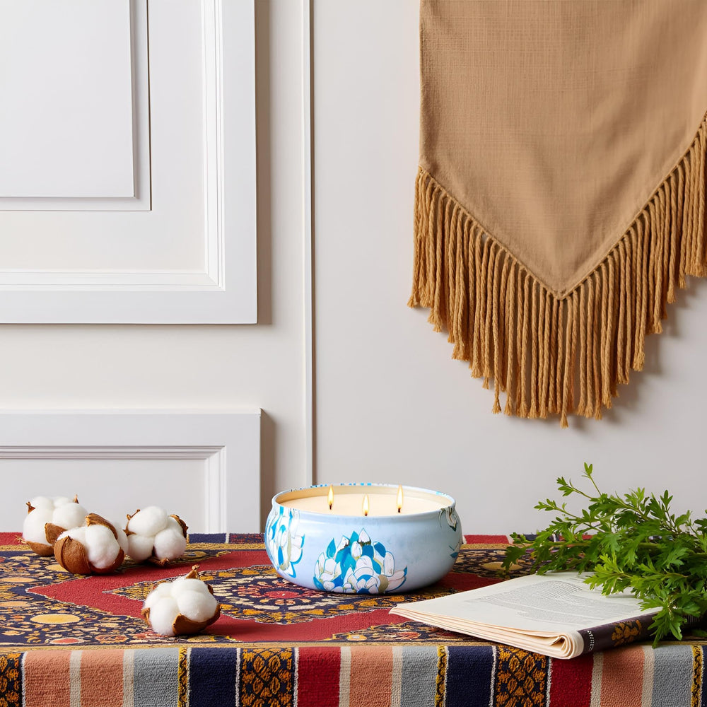 M&SENSE Clean Cotton tin front view with a stylish floral pattern.