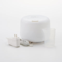 MUJI MJ-UAD1 top view highlights compact footprint for desks