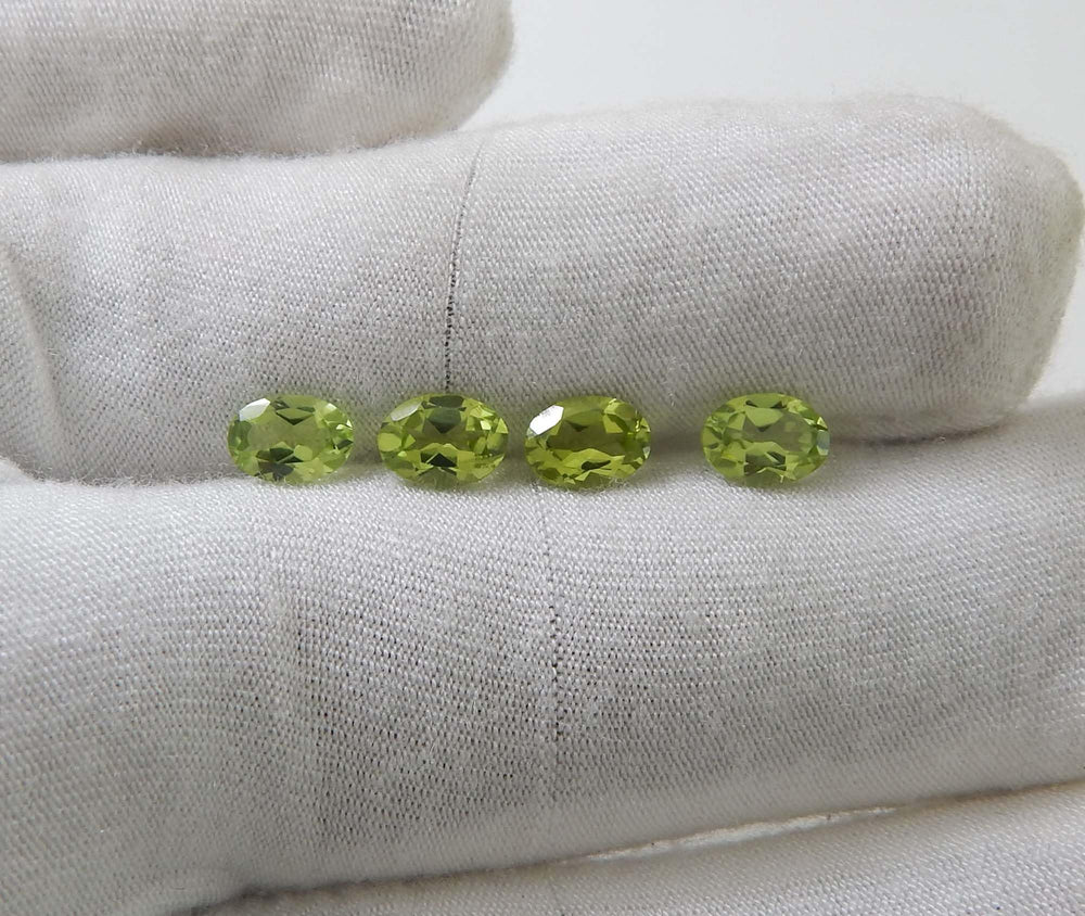 Myhealingworld Peridot oval 4x6mm gemstones in jewelry design use