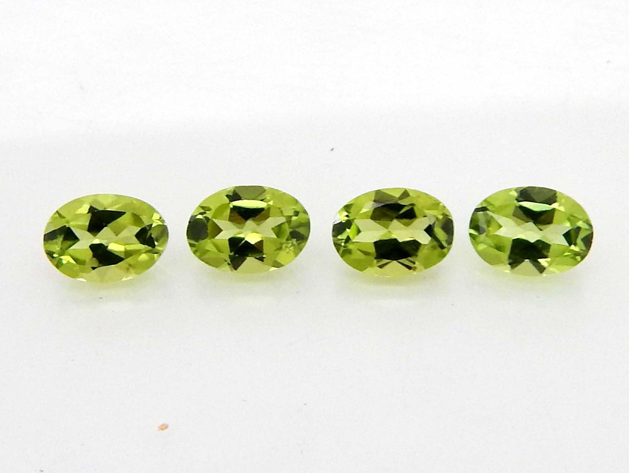 Myhealingworld Peridot oval 4x6mm stones for versatile jewelry projects