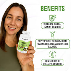 NaturalSlim Garligin capsules with water, easy to swallow after meals.