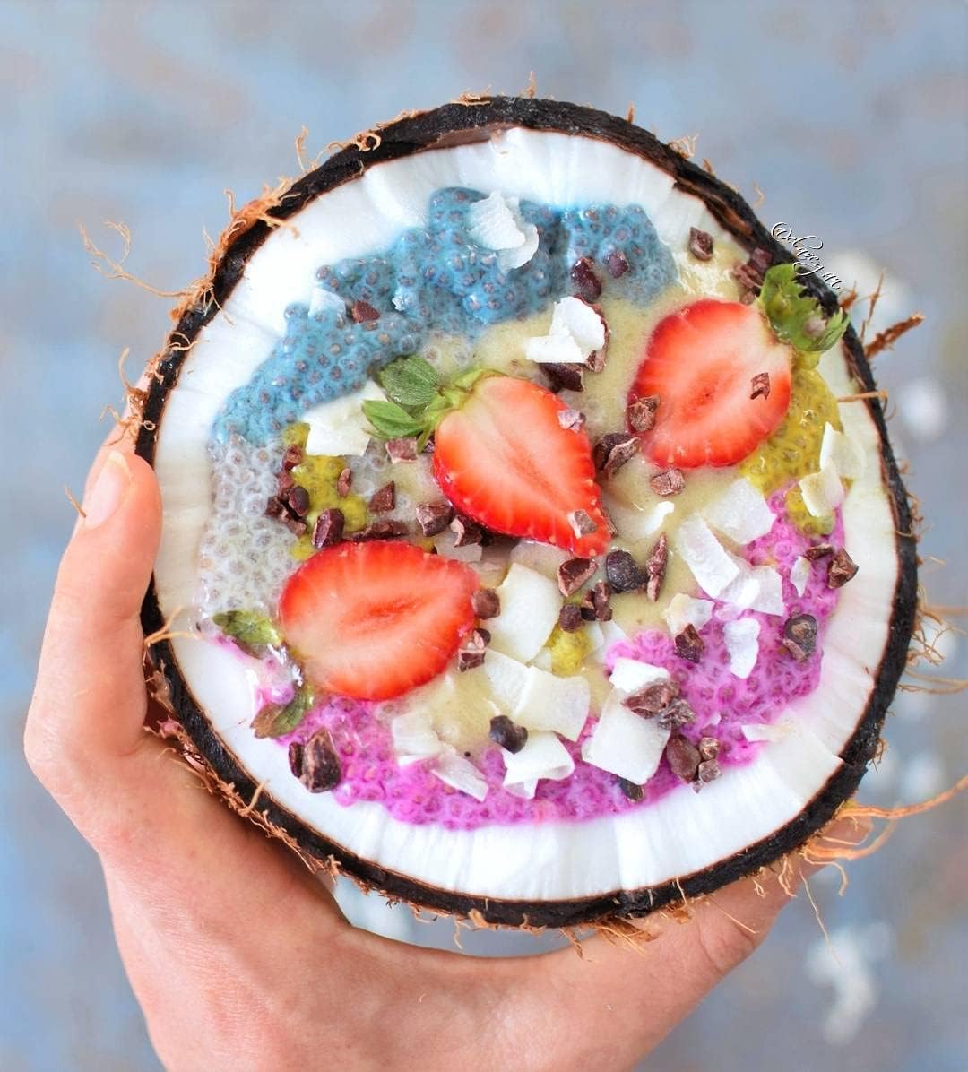 Naturegrail Blue Spirulina powder bowl with breakfast creates vibrant look.