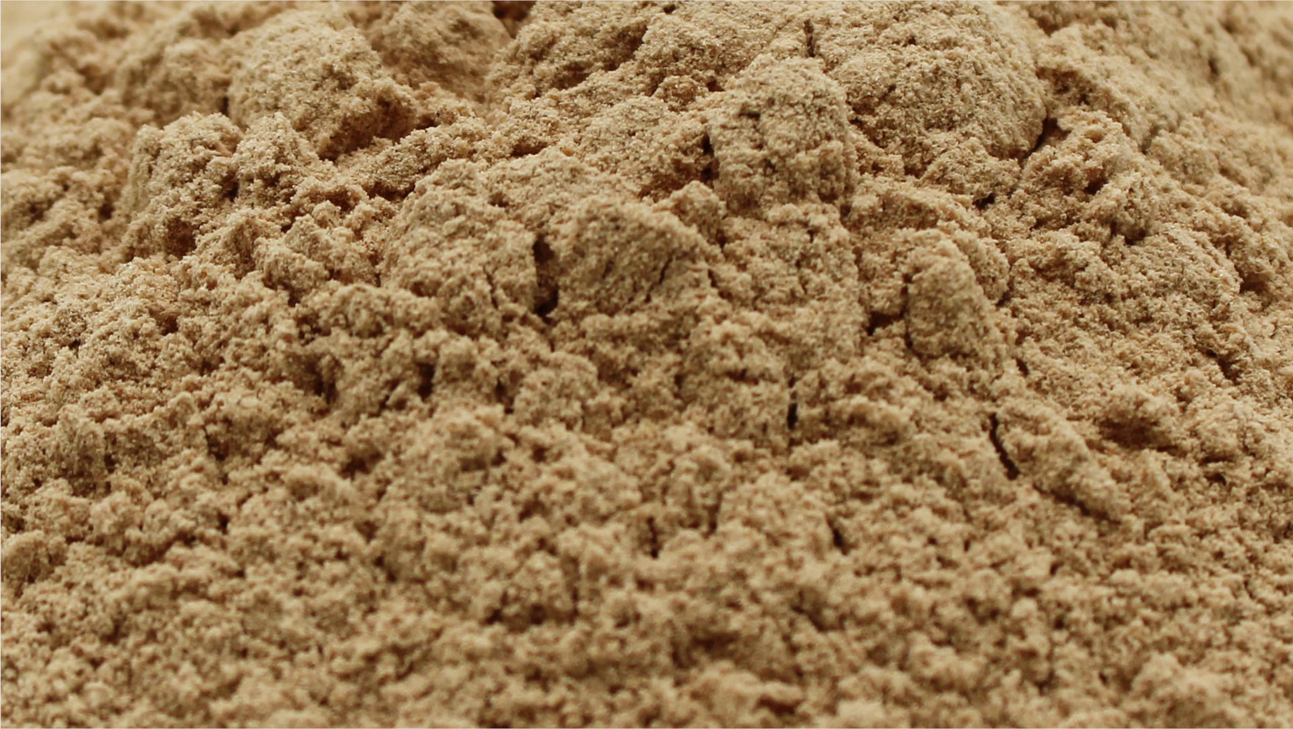 Naturejam Lions Mane powder stirred into a smoothie for earthy richness.